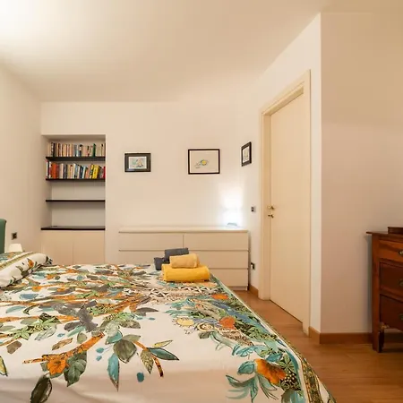 A Tiny Terrace In Centre Apartamento